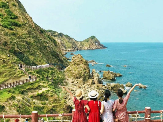 Một Tour Quy Nhơn 1 Ngày Có Bao Gồm Chi Phí Vé Tham Quan Tất Cả Các Điểm Đến Không?