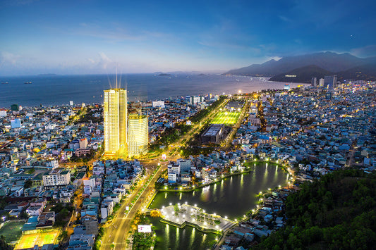 Điểm tập trung để khởi hành Tour Du Lịch Quy Nhơn 1 Ngày thường ở khu vực trung tâm nào?