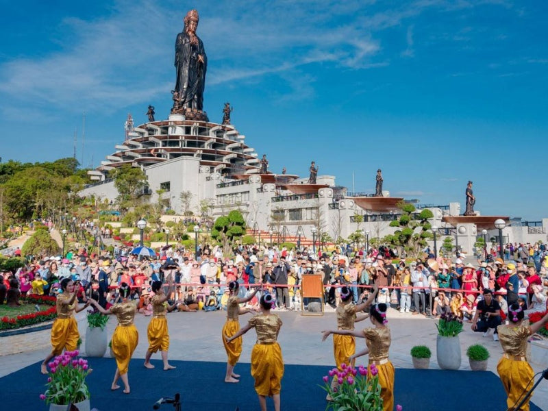 Tour Tây Ninh 2 ngày 1 đêm