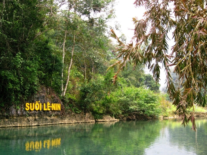 Tour Đông Bắc 6 ngày 5 đêm từ TP.HCM