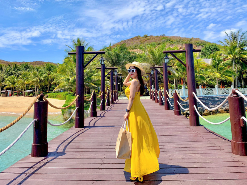 Tour 2 Đảo Vịnh San Hô & Hòn Tằm 1 Ngày Từ Nha Trang
