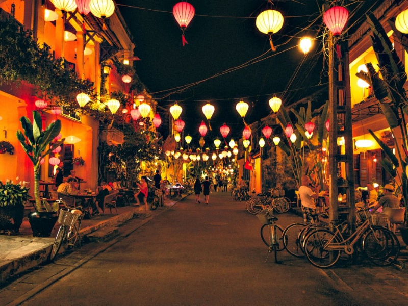 Tour Đạp Xe và Ẩm Thực Hội An (Buổi Tối)