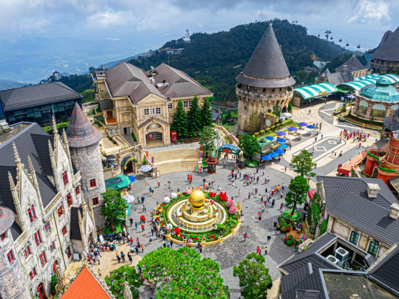 Tour Hội An - Bà Nà Hills 1 ngày (đi cáp treo, khám phá khu du lịch Bà Nà Hills ở Đà Nẵng)