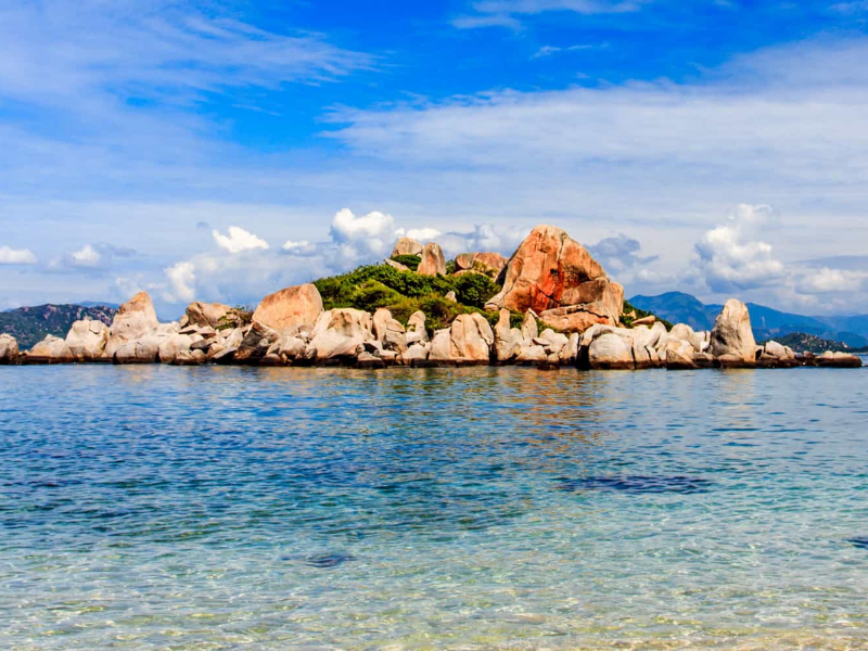 Tour Bình Ba - Đảo Tôm Hùm 1 Ngày Từ Nha Trang