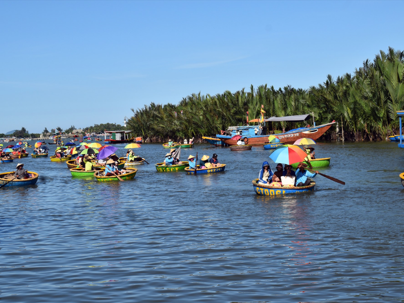 Tour Hội An - Làng chài/Tự do làm gốm, vẽ đèn lồng 1 ngày (khám phá các hoạt động thủ công truyền thống)