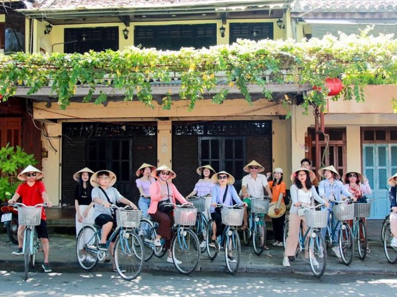 Tour Đạp Xe và Ẩm Thực Hội An (Buổi Tối)