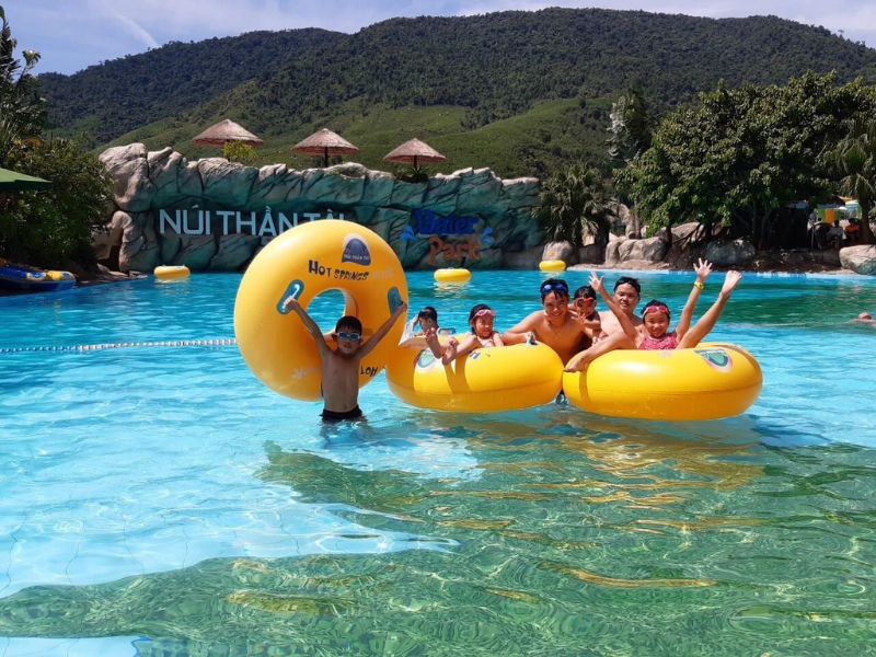 Tour Hội An - Núi Thần Tài 1 ngày (tắm bùn khoáng nóng, vui chơi công viên nước)