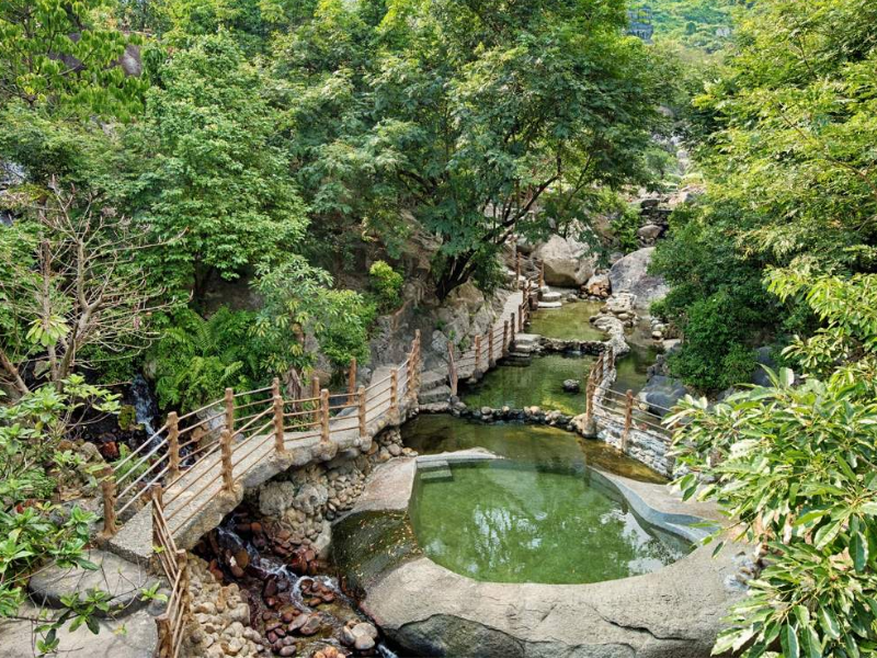 Tour Núi Thần Tài 1 Ngày Từ Đà Nẵng