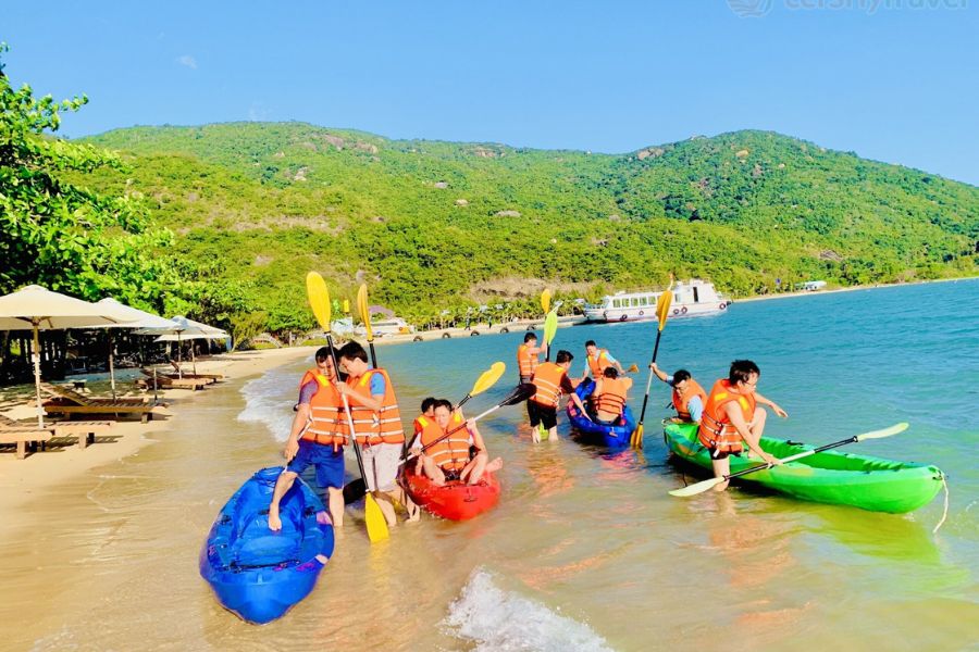 Tour Ngắm Hoàng Hôn Trên Biển 1 Ngày Từ Nha Trang