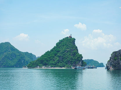 Tour Hạ Long 2 Ngày 1 Đêm