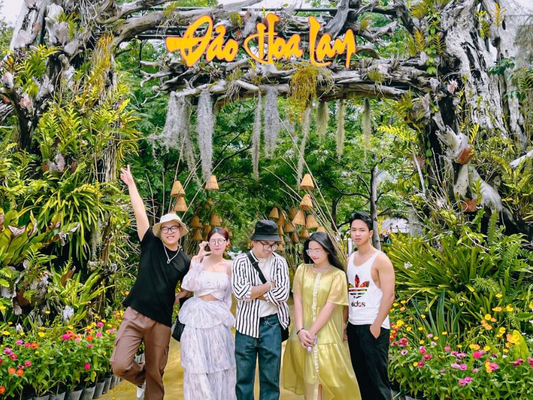 Tour Đảo Khỉ & Suối Hoa Lan 1 Ngày Từ Nha Trang