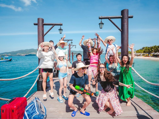 Tour Hòn Tằm Trọn Gói Tắm Bùn 1 Ngày