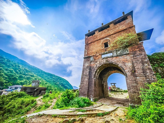 Tour Hải Vân Quan - Lăng Cô 1 Ngày Từ Đà Nẵng