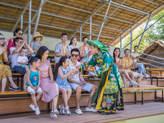 Tour Hội An - VinWonders Nam Hội An 1 ngày (khu vui chơi giải trí, công viên nước, River Safari)