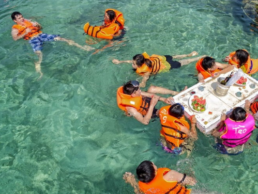 Tour Bình Ba - Đảo Tôm Hùm 1 Ngày Từ Nha Trang