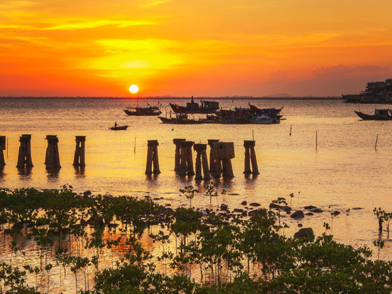 Tour Mũi Điện - Bãi Môn - Vũng Rô - Tháp Nhạn 1 Ngày