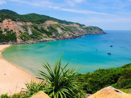 Tour Thác Vực Hòm - Đập Đồng Cam 1 Ngày
