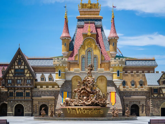 Tour VinWonders Nam Hội An 1 Ngày Từ Đà Nẵng