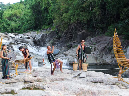 Tour Thác Yang Bay - Công Viên Của Rừng Xanh 1 Ngày Từ Nha Trang