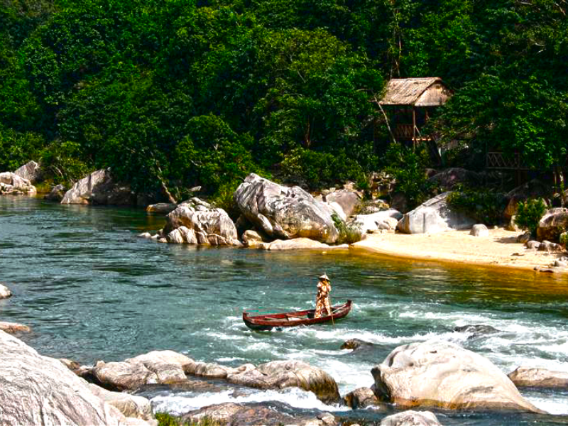 Tour Khu Dã Ngoại Trung Lương/Hầm Hô Quy Nhơn 1 ngày