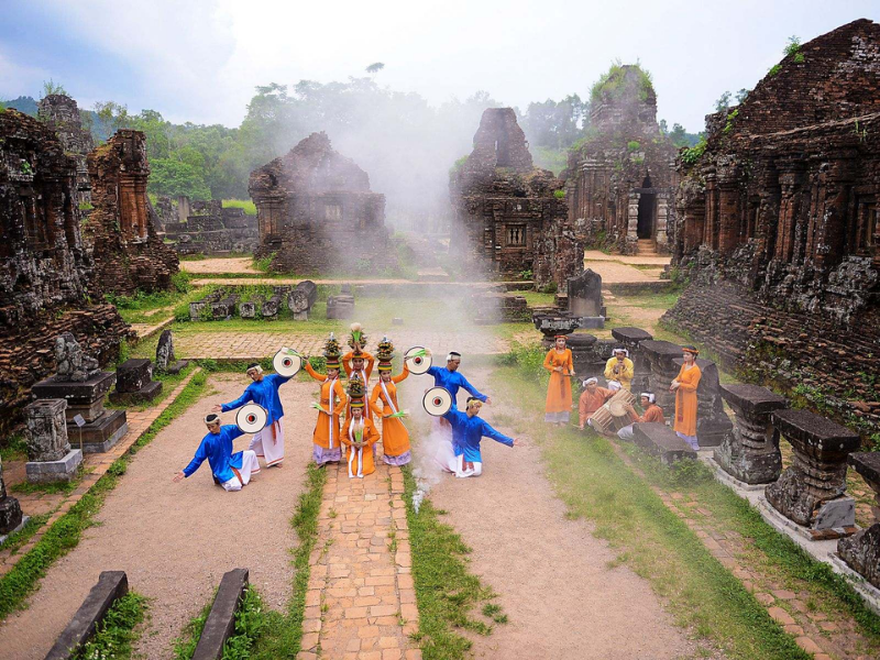 Tour Hội An - Thánh Địa Mỹ Sơn 1 ngày (tham quan Di sản văn hóa thế giới)