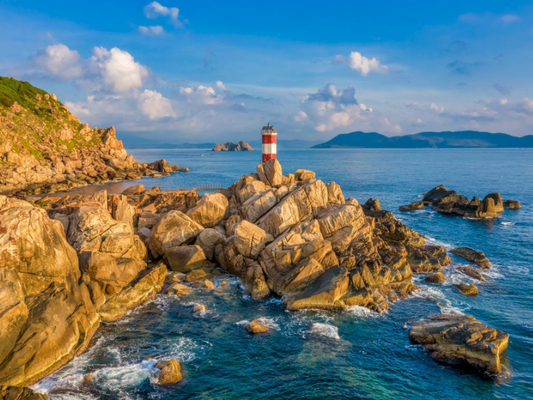 Tour Đảo Nhất Tự Sơn - Vịnh Xuân Đài 1 Ngày