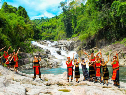 Tour Thác Yang Bay - Công Viên Của Rừng Xanh 1 Ngày Từ Nha Trang